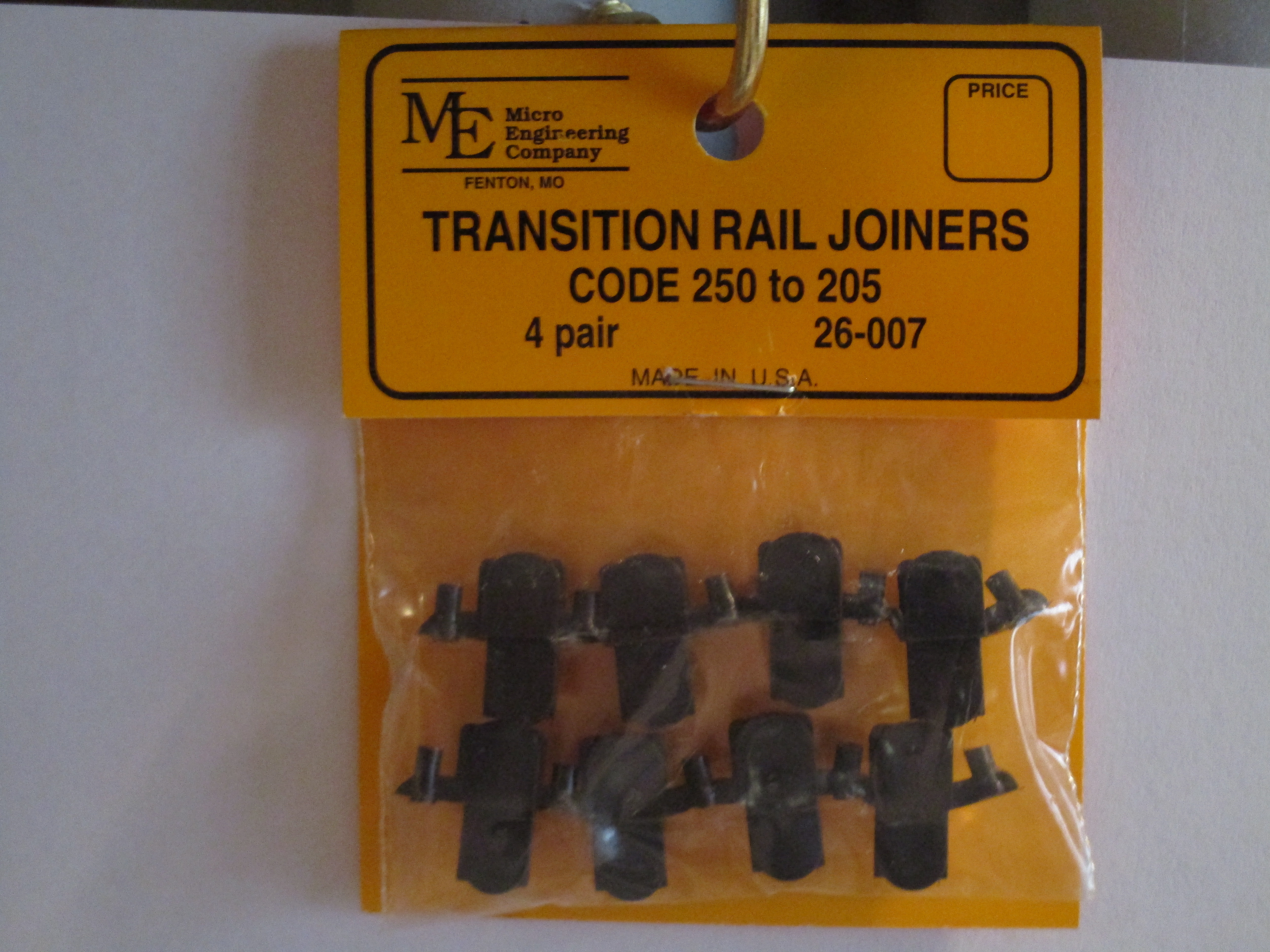 Micro Engineering Transition Joiners 250-205, Plastic - Click Image to Close