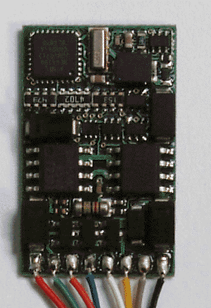 Lenz Standard+ Decoder 10231 w/NMRA Plug - Click Image to Close